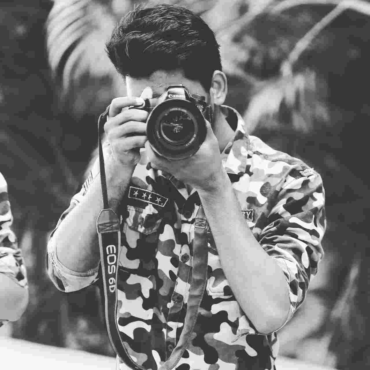 Sanket Ingle - Photographer